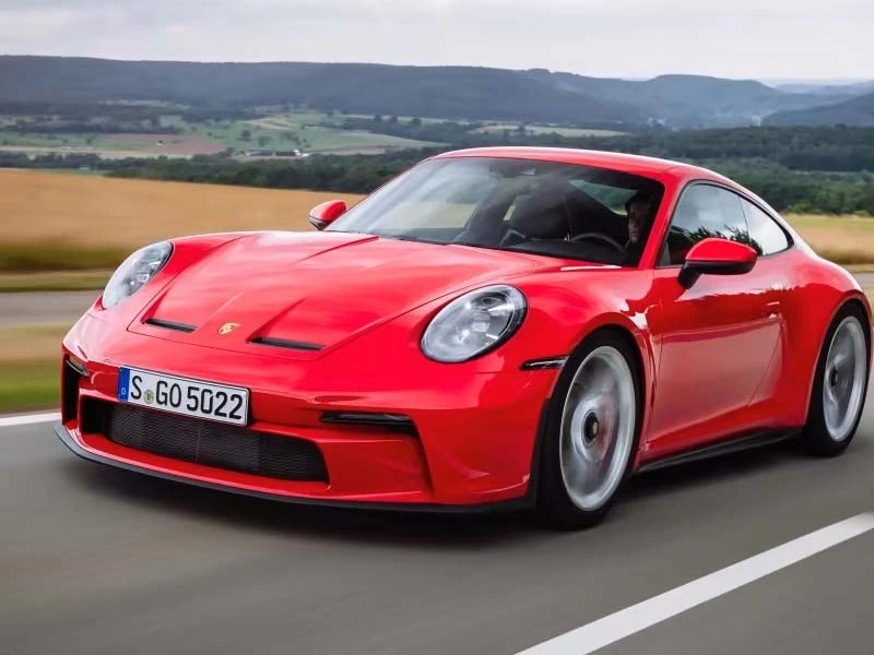 Porsche chỉ sản xuất 24 chiếc và không có hai chiếc ST nào giống hệt nhau