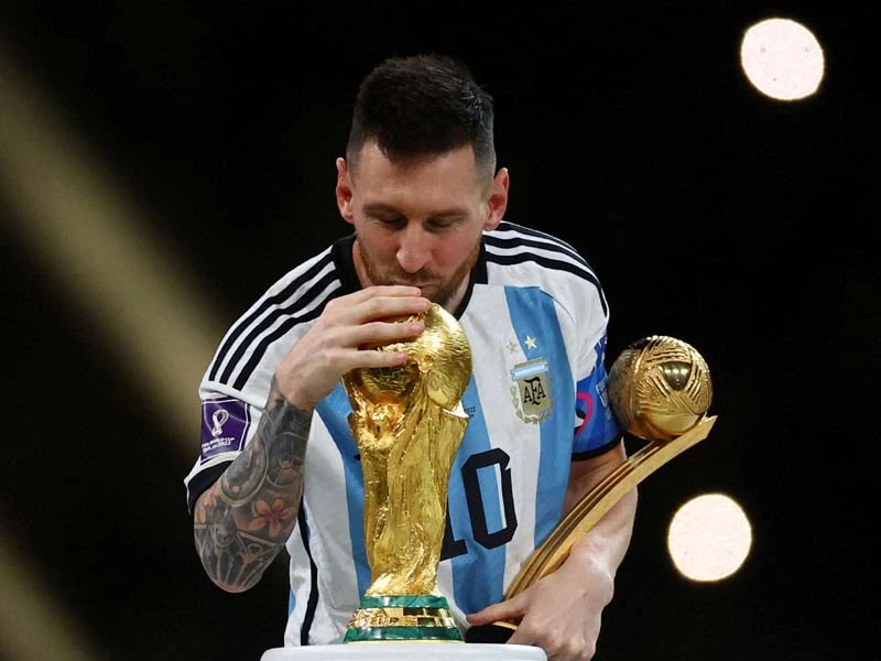Messi được xem là viên ngọc mà bất kỳ CLB nào cũng muốn có